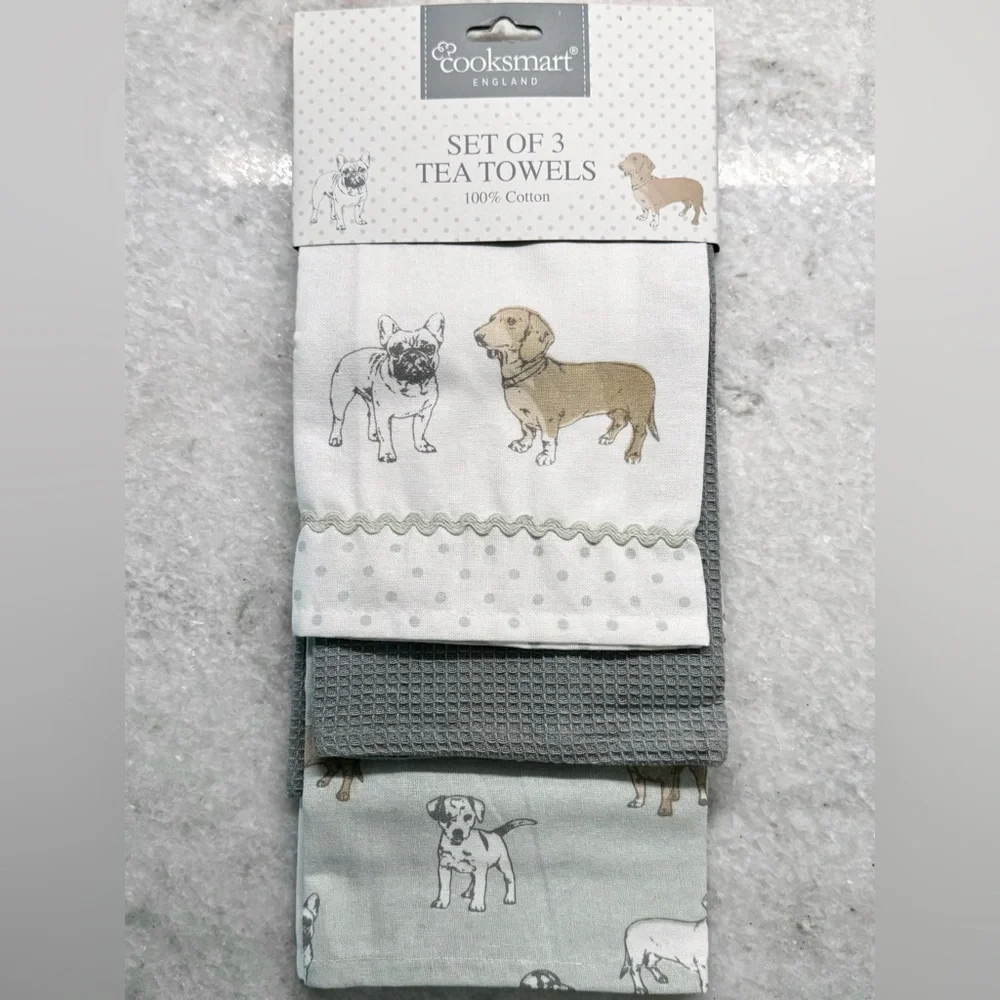 New Dog Theme Kitchen Tea Towels Set of 3 - Dachshund, Pug, Bulldog, Beagle